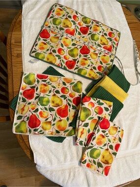 Fruit Print Kitchen Towel Set - Red, Green, Yellow